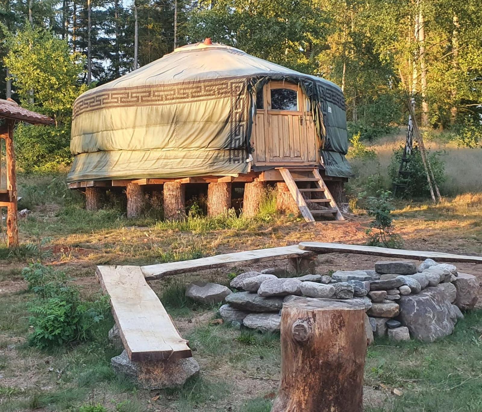 Vittfarnas Vikingaby Villa Sosdala Eksteriør bilde